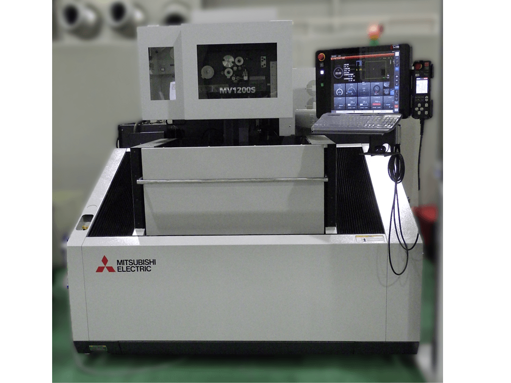 ワイヤ放電加工機：MV1200S　D-CUBES